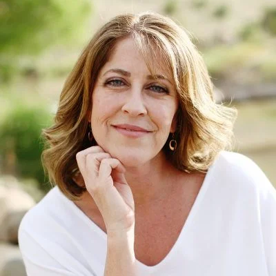 Wendi's headshot